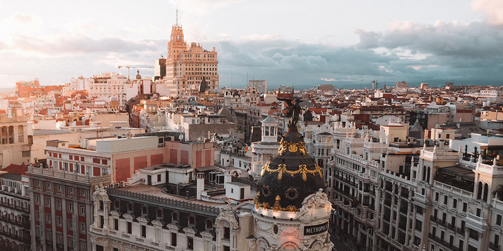 alex-azabache-FbYb7pGzasQ-unsplash Madrid