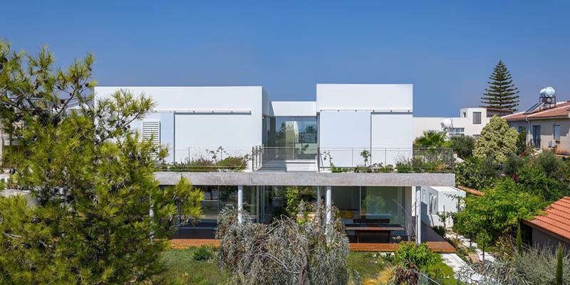 The Garden House by Christos Pavlou Architecture