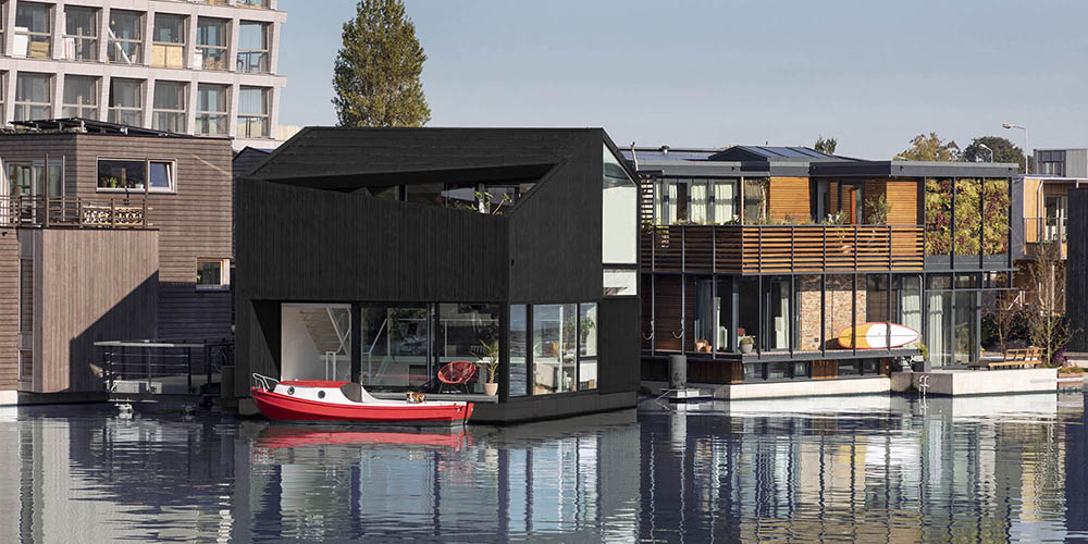 floating houses