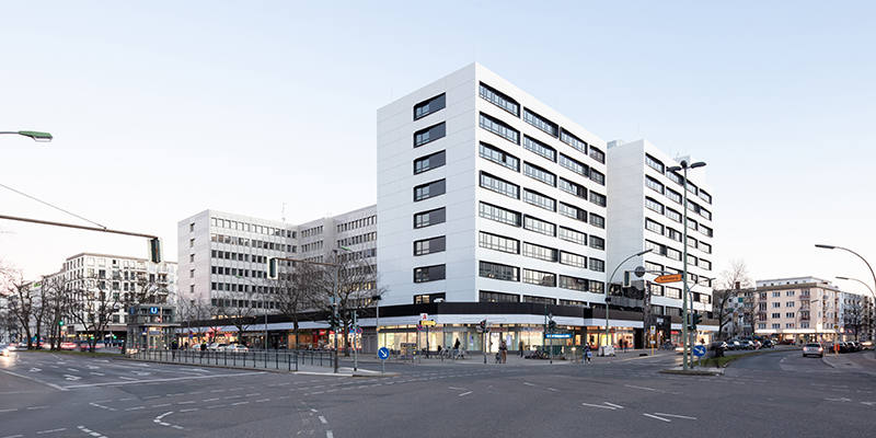 Renovation of an office building in Berlin by Tchoban Voss Architekten