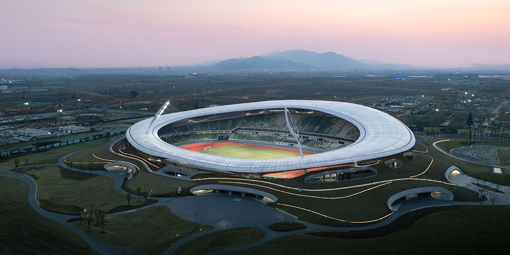 Quzhou Stadium by MAD Architects © CreatAR Images copia